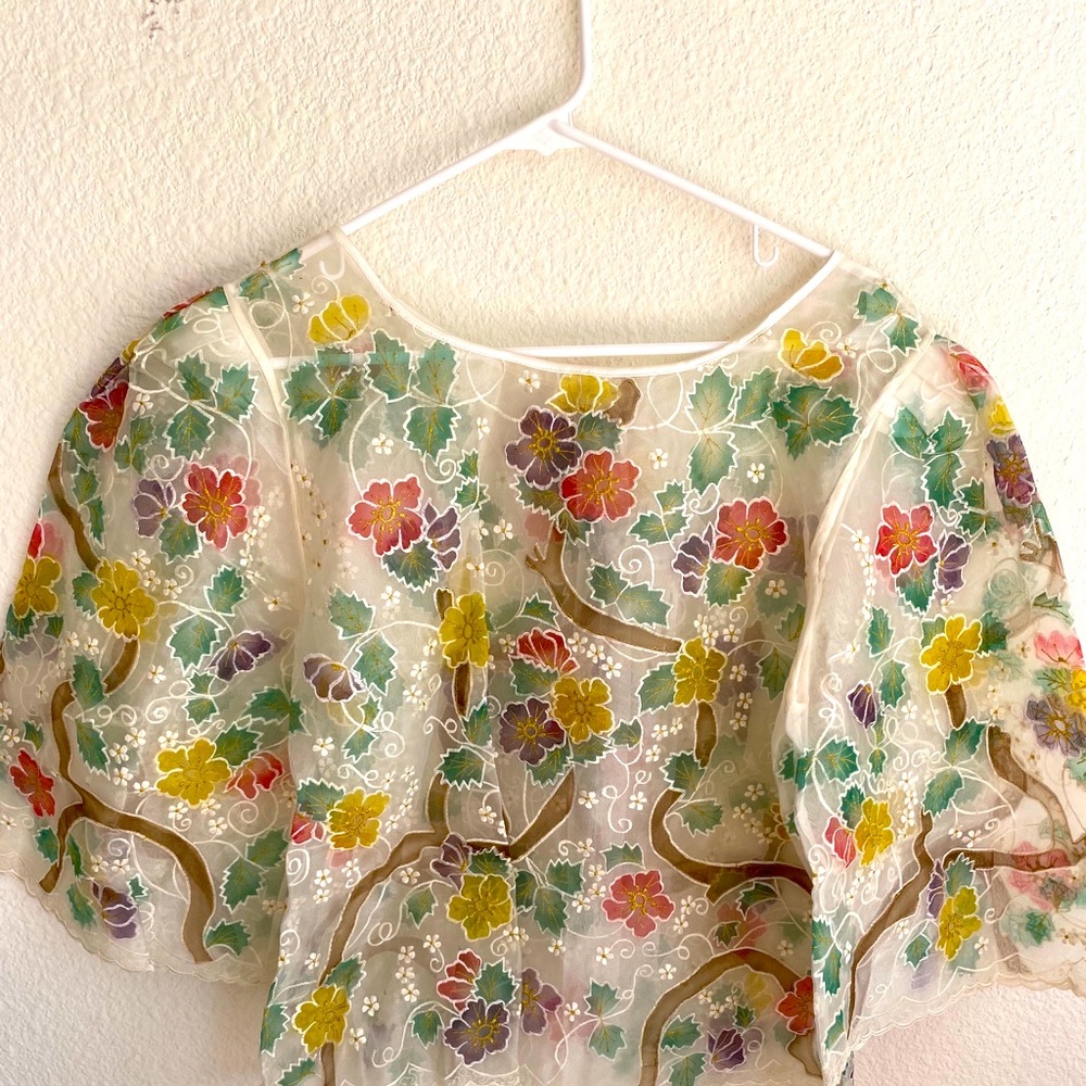 Embroidered Philippine Traditional Kimona